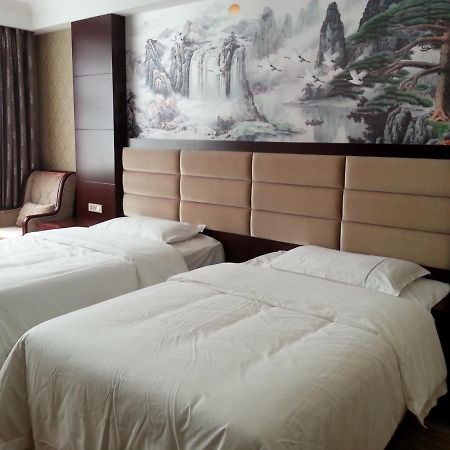New West Street Hotel - Grand Wing Yangshuo Extérieur photo
