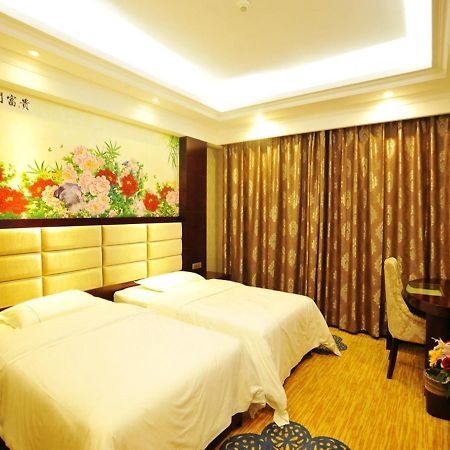 New West Street Hotel - Grand Wing Yangshuo Chambre photo