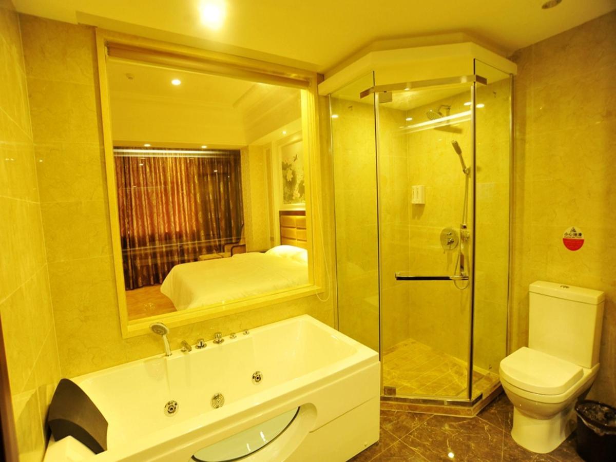 New West Street Hotel - Grand Wing Yangshuo Chambre photo