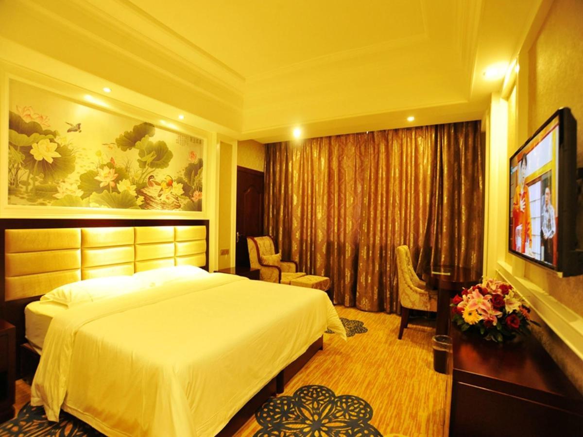 New West Street Hotel - Grand Wing Yangshuo Chambre photo