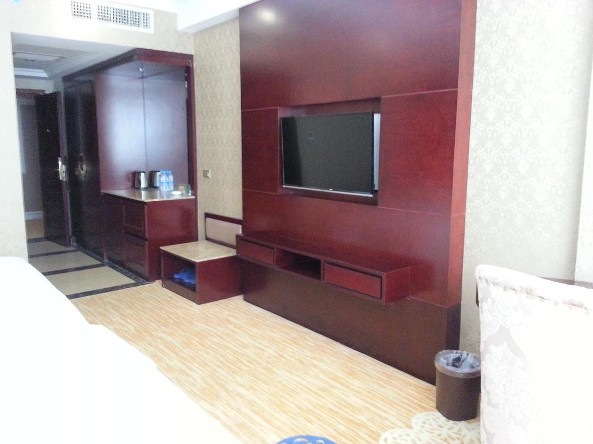 New West Street Hotel - Grand Wing Yangshuo Chambre photo