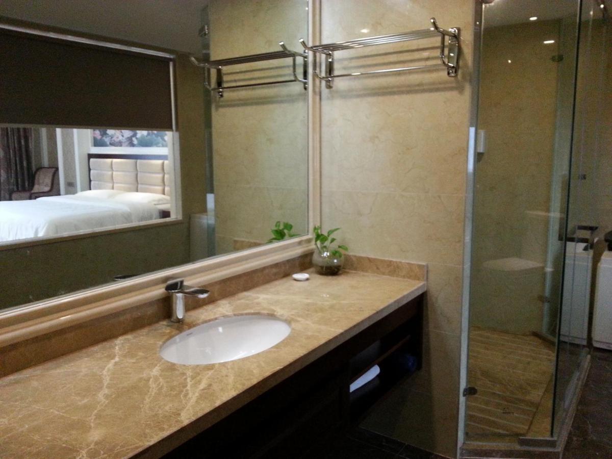 New West Street Hotel - Grand Wing Yangshuo Extérieur photo